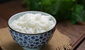 Mengapa Makan Nasi Sisa yang Tidak Disimpan dengan Benar Dapat Menyebabkan Muntah dan Diare?