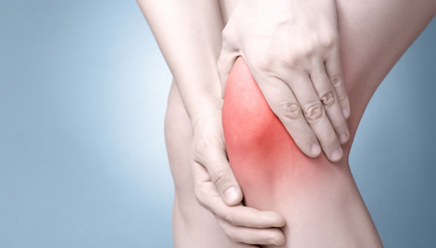 Apa penyebab lutut sakit saat ditekuk?